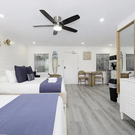 Siesta Key Beach Resort And Suites-2